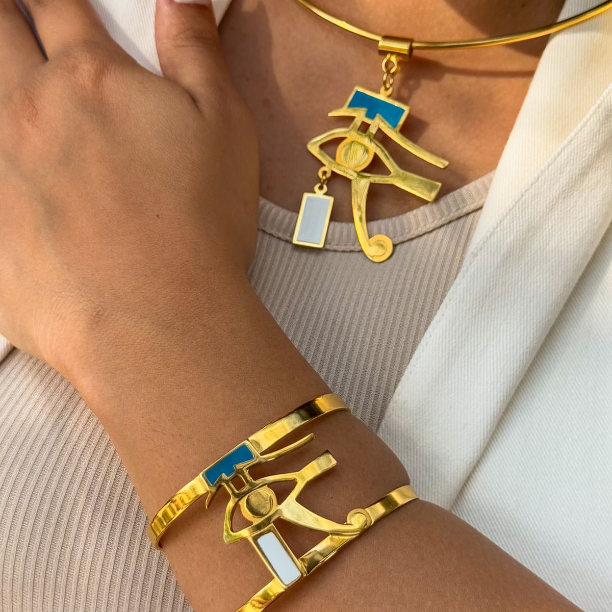 Charming Choker