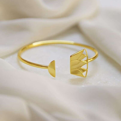 Lily Bangle